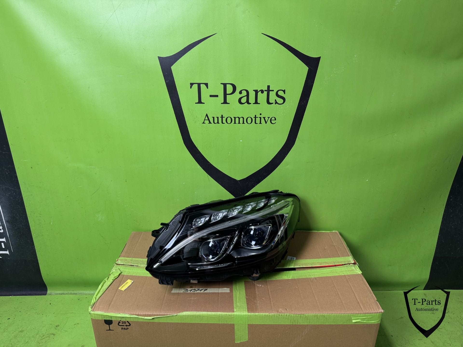 links koplamp MERCEDES C-KLASSE W205 VOLLEDIGE LED ILS A2059, Gebruikt, Mercedes-Benz AG, Mercedes-Benz, Ophalen of Verzenden