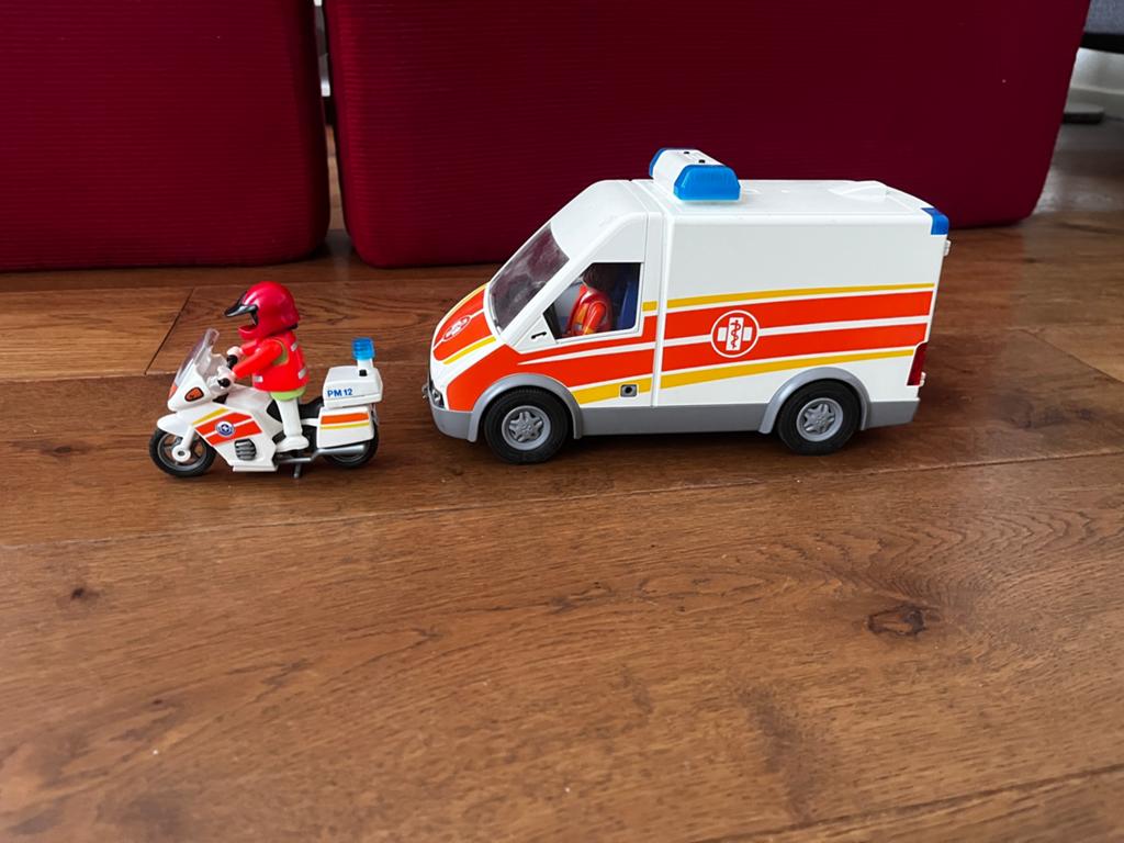 Playmobil ambulance set, Ophalen of Verzenden, Zo goed als nieuw