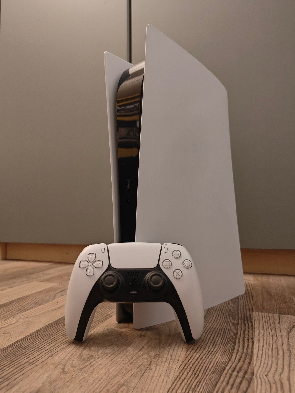 Sony PlayStation 5 Digitale Edition met Controller, Spelcomputers en Games, Games | Sony PlayStation 5, Zo goed als nieuw, 1 speler