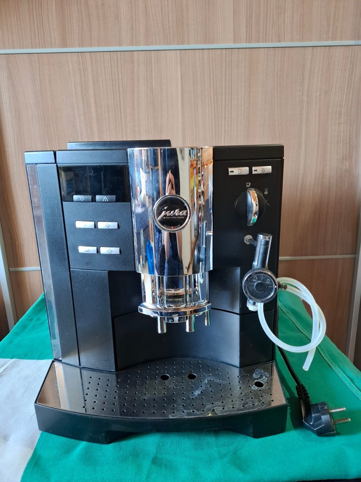 jura impressa espressoapparaat, Ophalen, Espresso apparaat, 2 tot 4 kopjes, Afneembaar waterreservoir