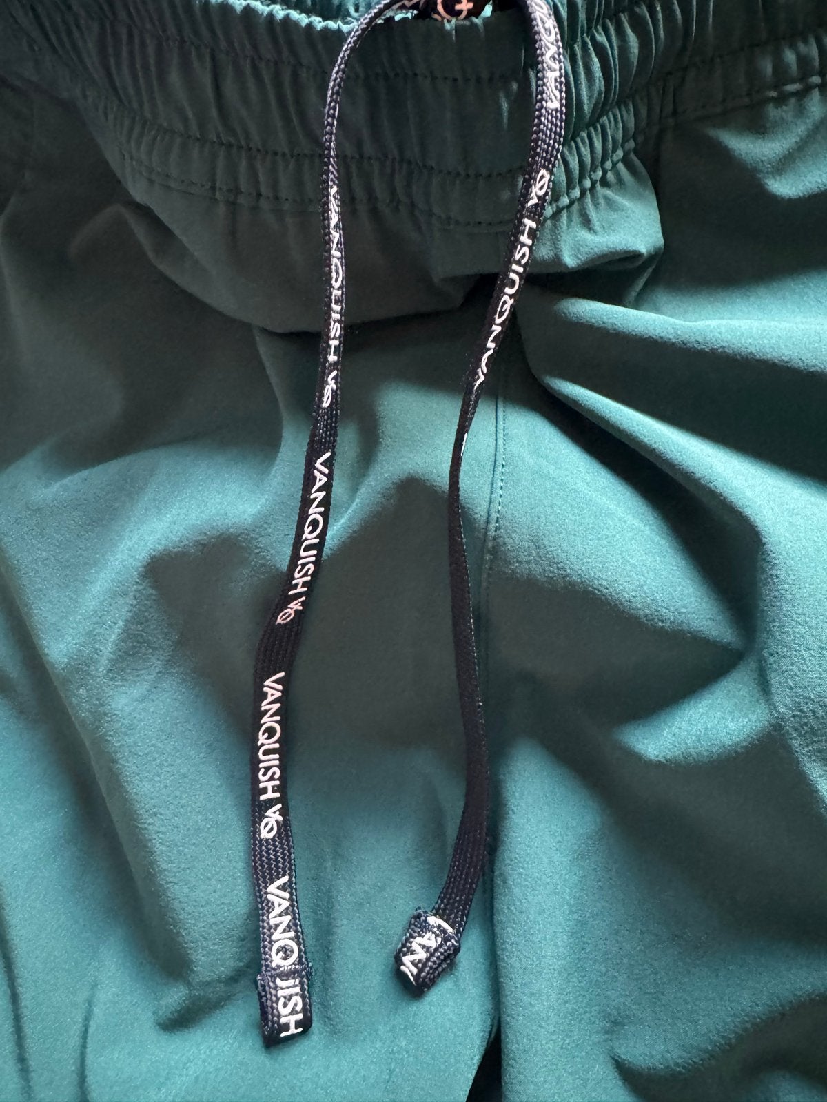 Vanquish Fitness Joggingbroek - Groen (Maat L), Maat 52/54 (L), Fitness, Ophalen of Verzenden, Zo goed als nieuw