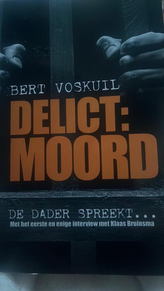 B. Voskuil - Delict: Moord, Boeken, Ophalen of Verzenden, Zo goed als nieuw, B. Voskuil