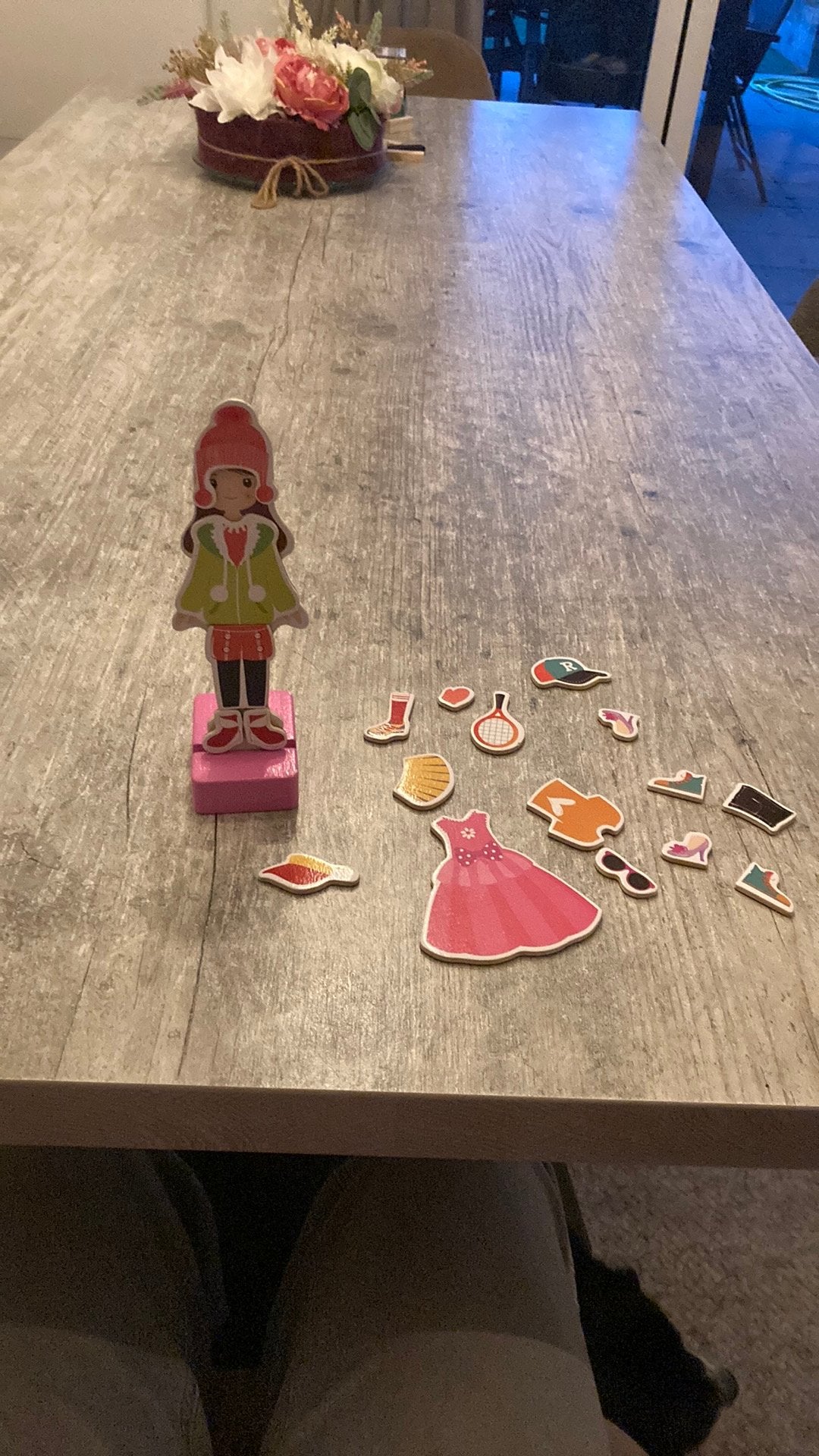 Magnetische aankleedpop, Ophalen, Zo goed als nieuw, Overige typen