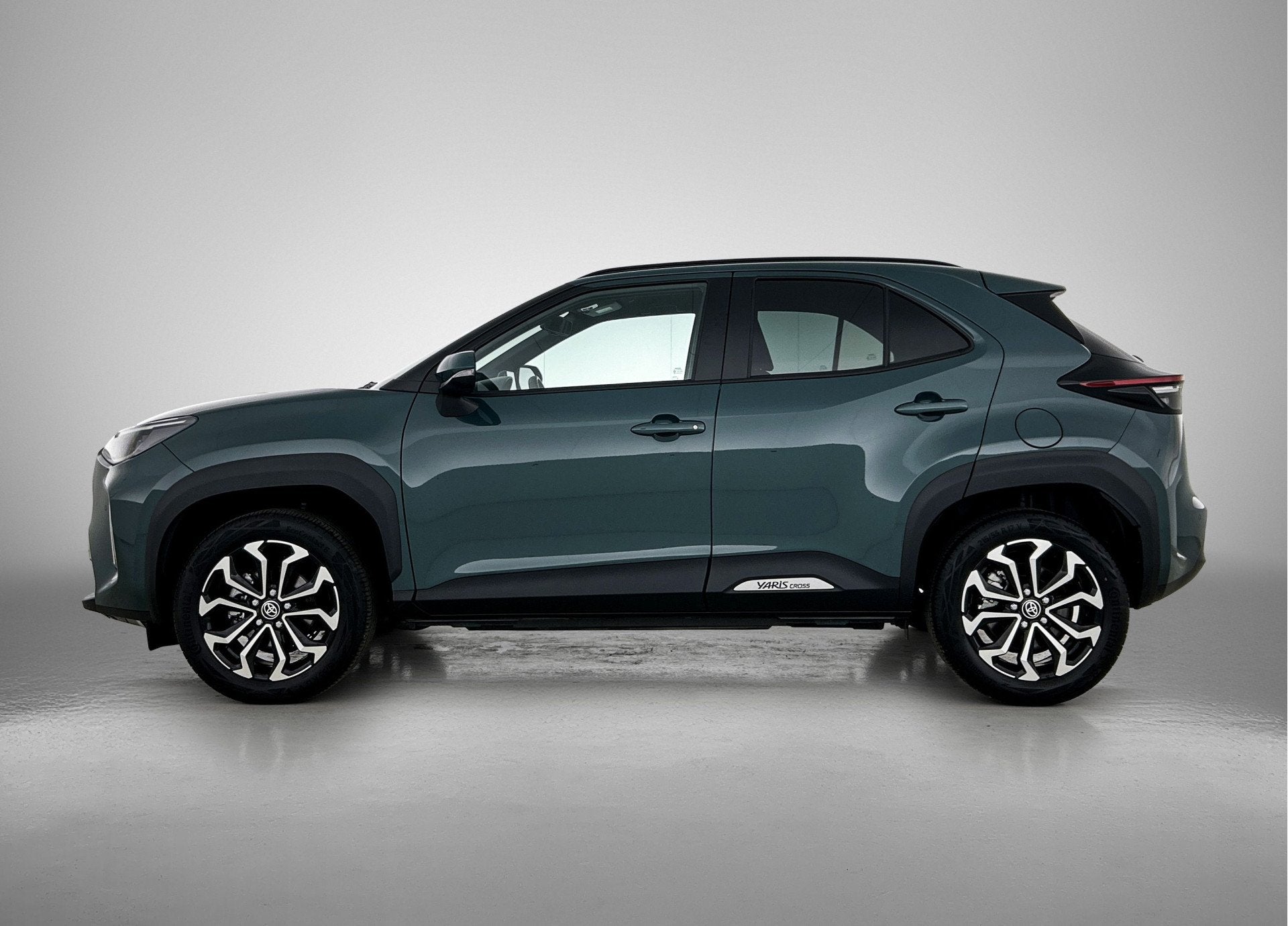 Toyota Yaris Cross 1.5 Hybrid 115 Dynamic Comfort Pack | BTW, Auto's, Toyota, 12 maanden, Stof, Gebruikt, 116 pk
