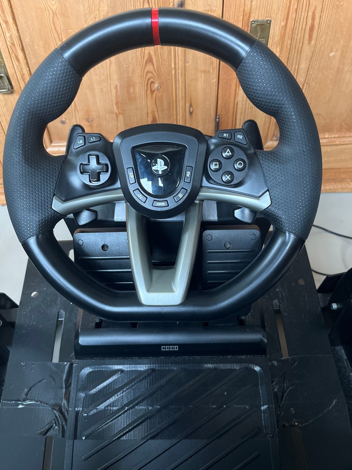 Foto 10 van Hori Racing Wheel Apex voor PS4/PS5/PC met pedalen
