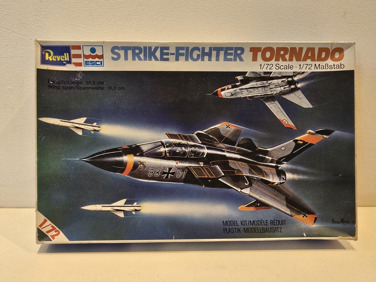 Revell Strike-Fighter Tornado 1:72 Schaal Modelbouwkit, 1:72 tot 1:144, Revell, Nieuw, Ophalen of Verzenden