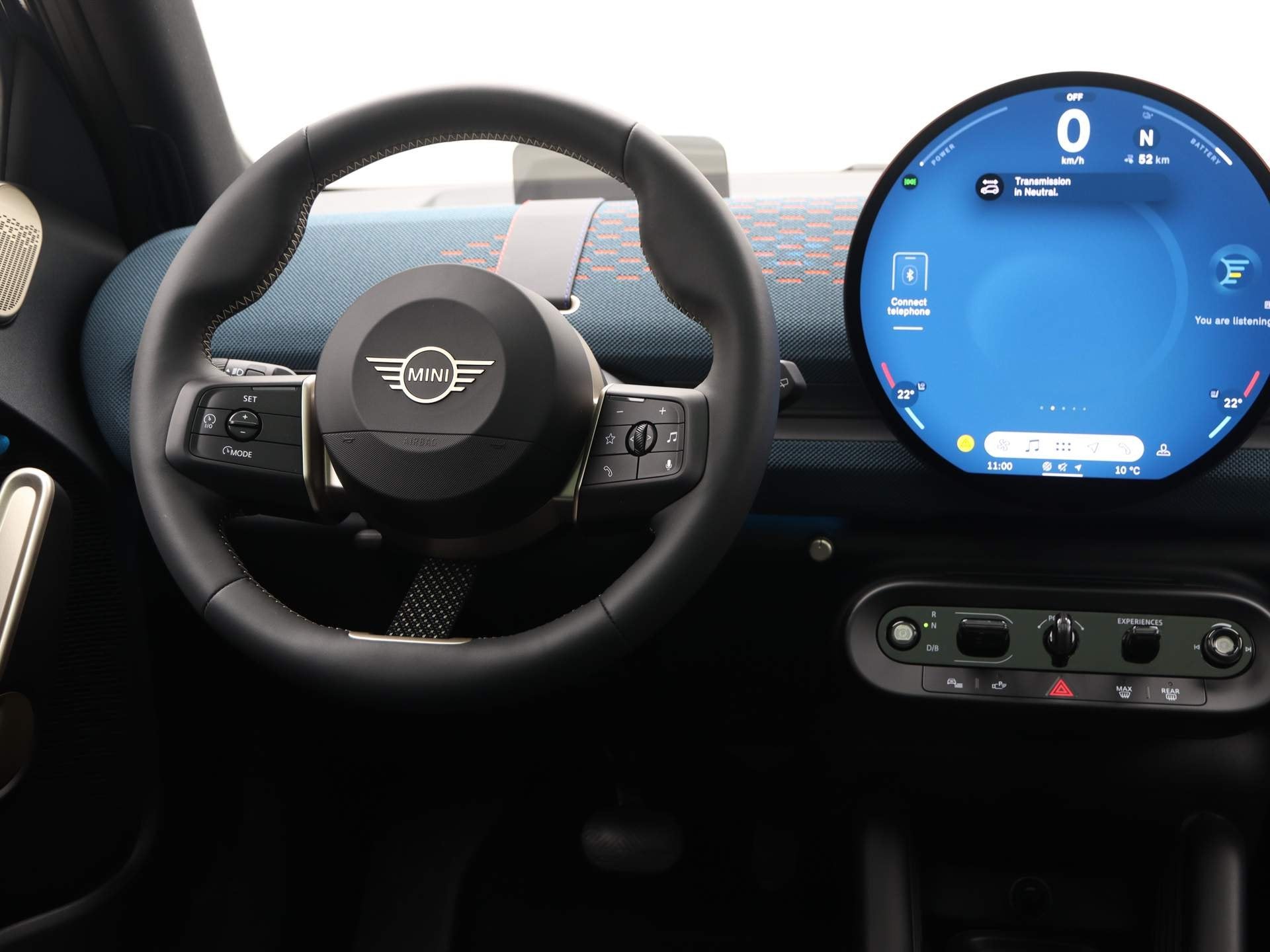 MINI Aceman SE Favoured Pakket XL (bj 2024, automaat), Met garantie (alle), Aceman, Verwarmde buitenspiegels, 315 min