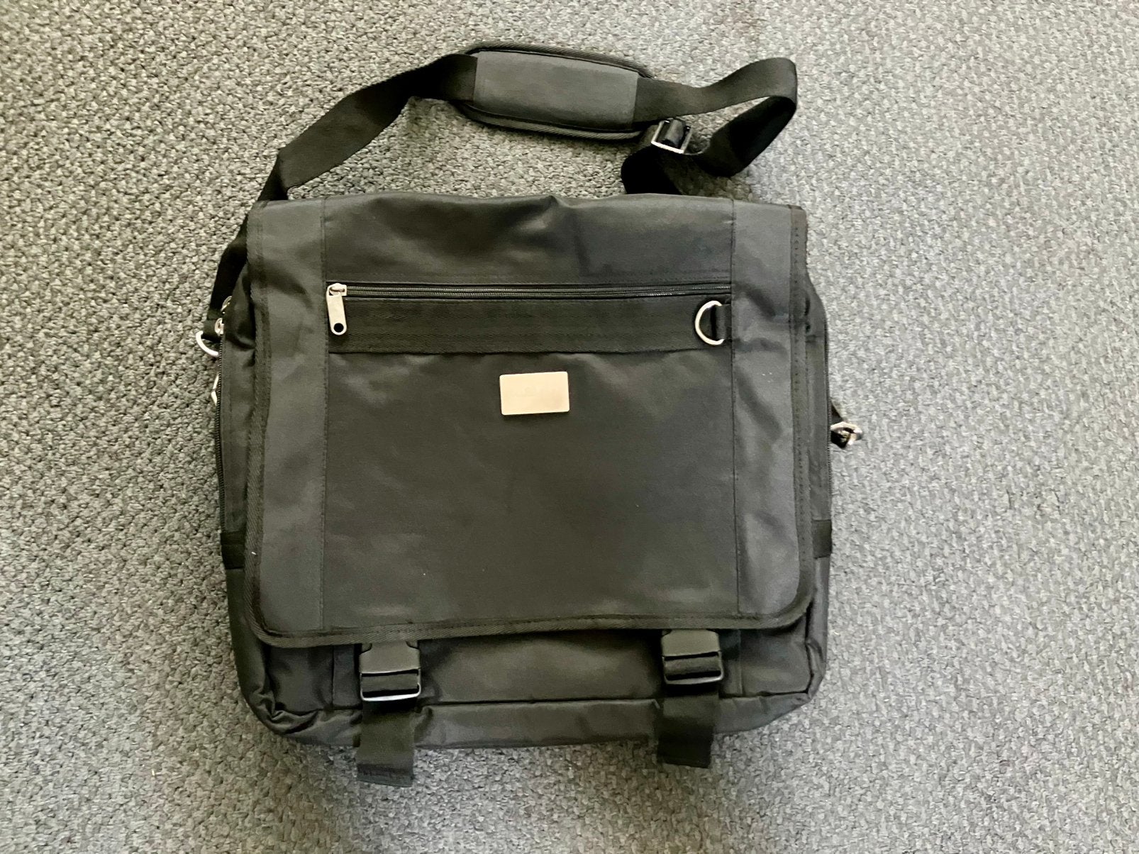 Oerdegelijke laptoptas, Computers en Software, Laptoptassen, Ophalen of Verzenden, Nieuw