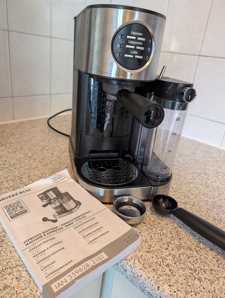 SilverCrest Espresso Machine - Zo goed als nieuw, Witgoed en Apparatuur, Koffiezetapparaten, Ophalen, Espresso apparaat, Gemalen koffie