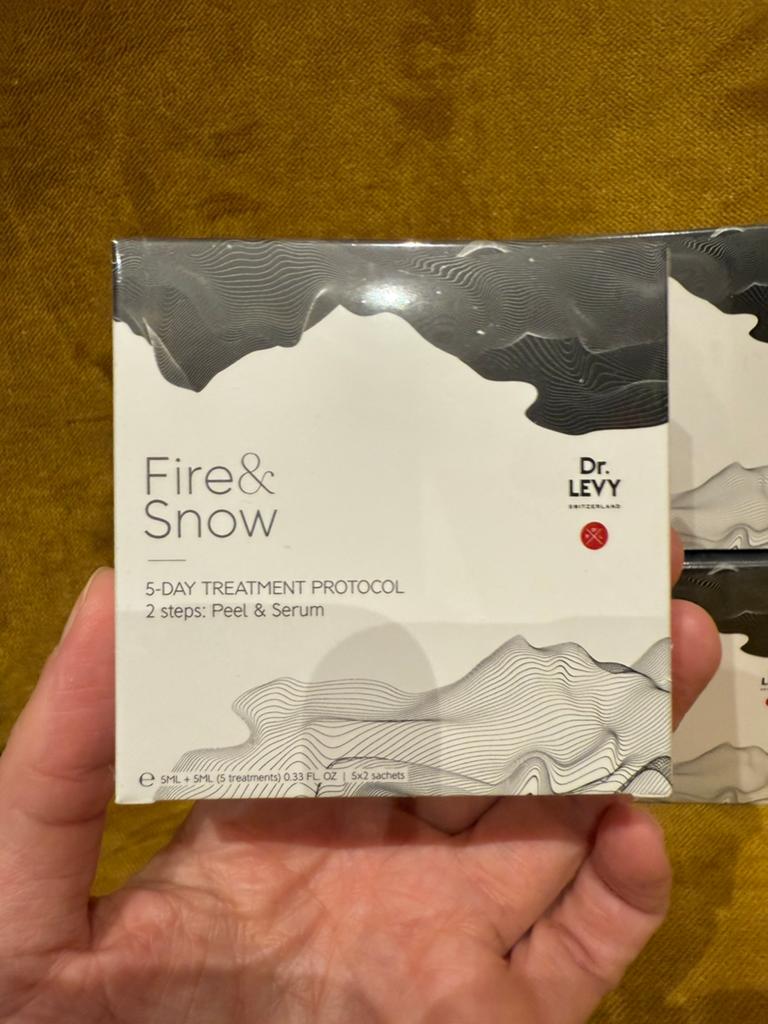 Dr. LEVY Switzerland Fire & Snow (2x5 sachets) Micropeel, Sieraden, Tassen en Uiterlijk, Uiterlijk | Gezichtsverzorging, Nieuw