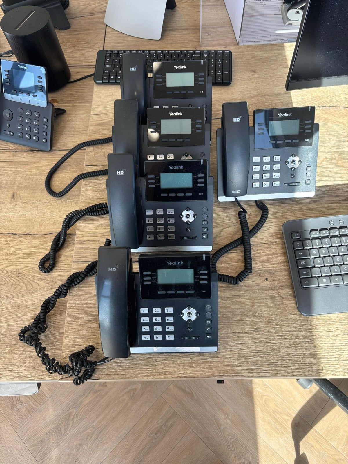 Yealink telefoons - Partij van 5 stuks, perfect werkend, Telecommunicatie, Ophalen, Gebruikt, Bakeliet