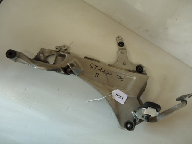 ST1100 1990 - 2001 Honda D1-24788