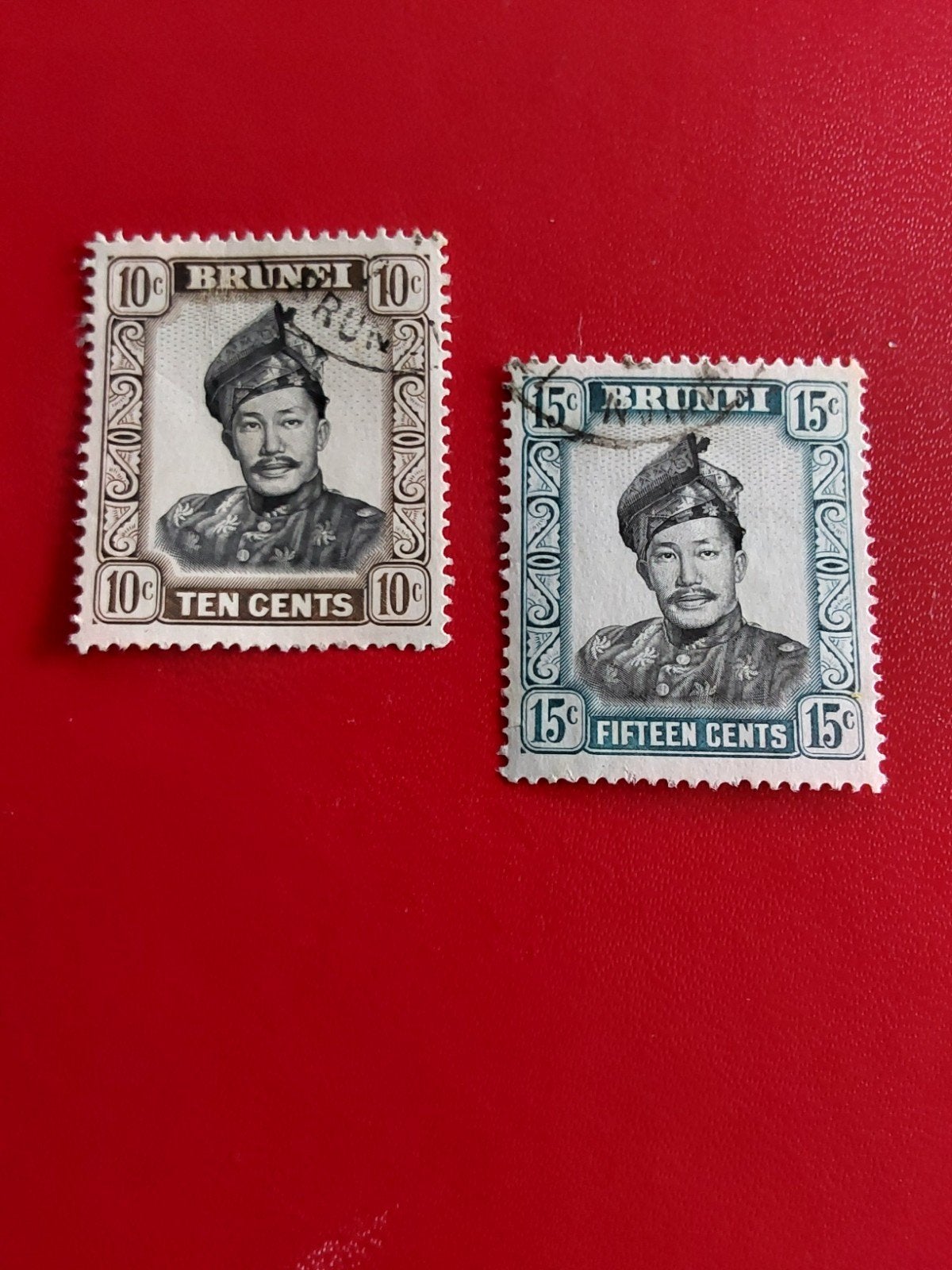Postzegels Brunei. Sultan Omar Ali Saifuddien III ( gest), Ophalen of Verzenden, Midden-Oosten