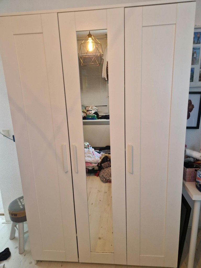 Kledingkast, Ophalen, Met deur(en), Gebruikt, 100 tot 150 cm
