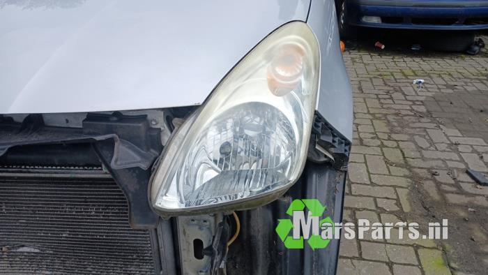 Koplamp links van een Nissan Pixo, Gebruikt, -, -, Ophalen of Verzenden