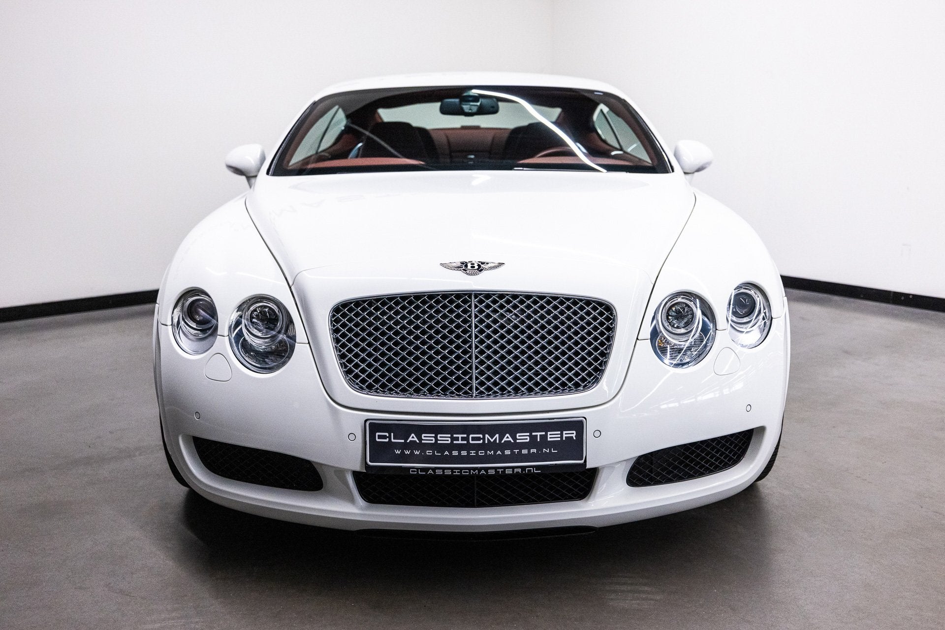 Bentley Continental GT 6.0 W12 Btw auto, Fiscale waarde €, Auto's, Bentley, Automaat, Gebruikt, 12 cilinders, Wit