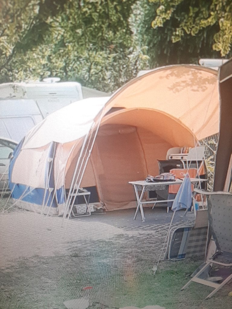 Tent, Ophalen, Gebruikt, Tot en met 4