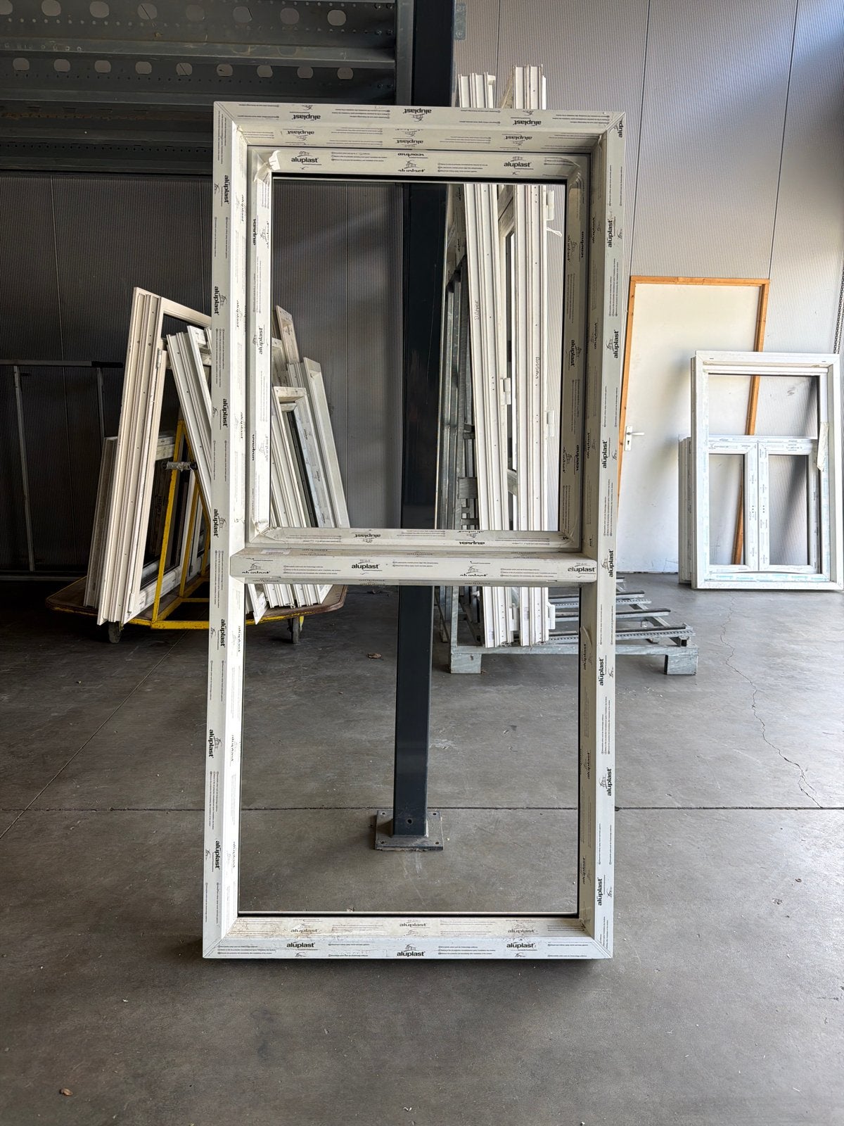 Aluplast kunststof kozijn 1960x946mm, Gevelraam of Ruit, 80 tot 120 cm, Nieuw, 160 cm of meer