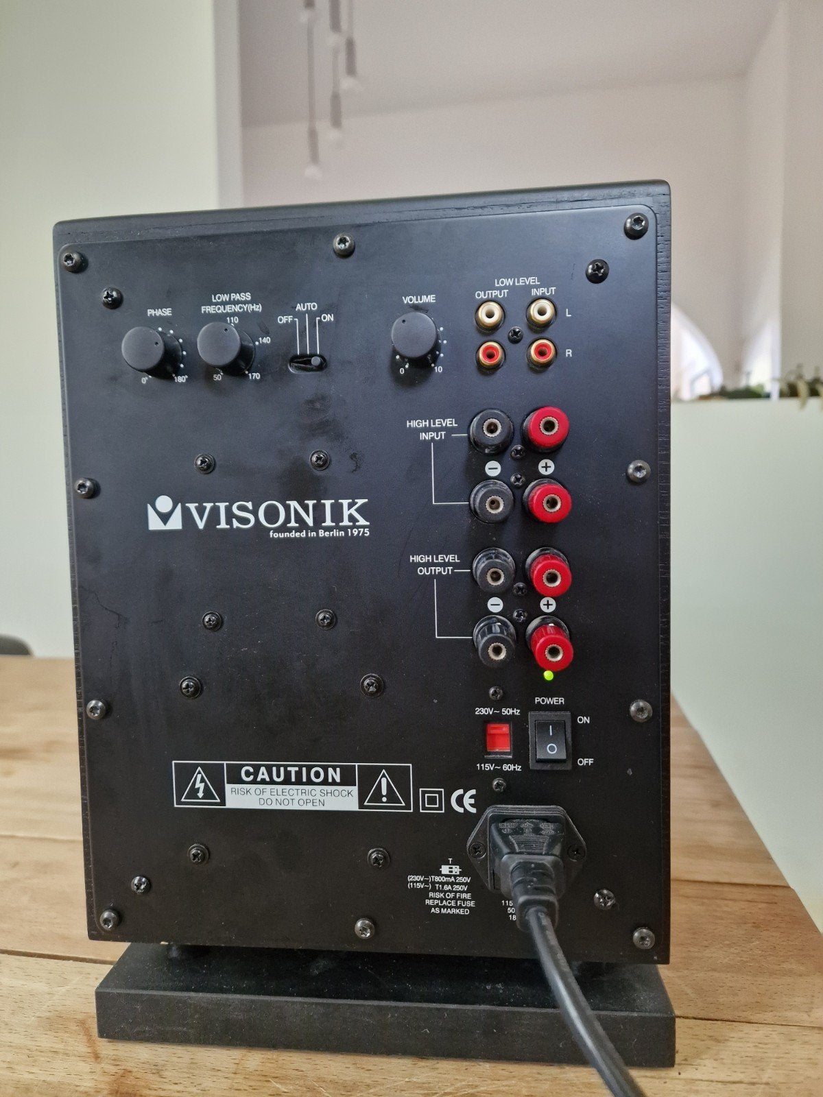 Visonik Sub 8.2 subwoofer, AUX-ingang, Ophalen, Overige merken, 120 tot 150 watt