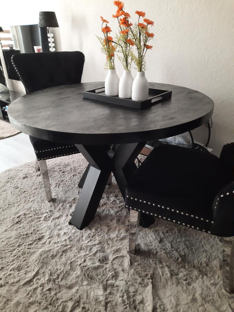 Zwarte ronde mango eettafel 110 cm Merk Tara, Huis en Inrichting, Tafels | Eettafels, Gebruikt, Rond, Vier personen, Ophalen