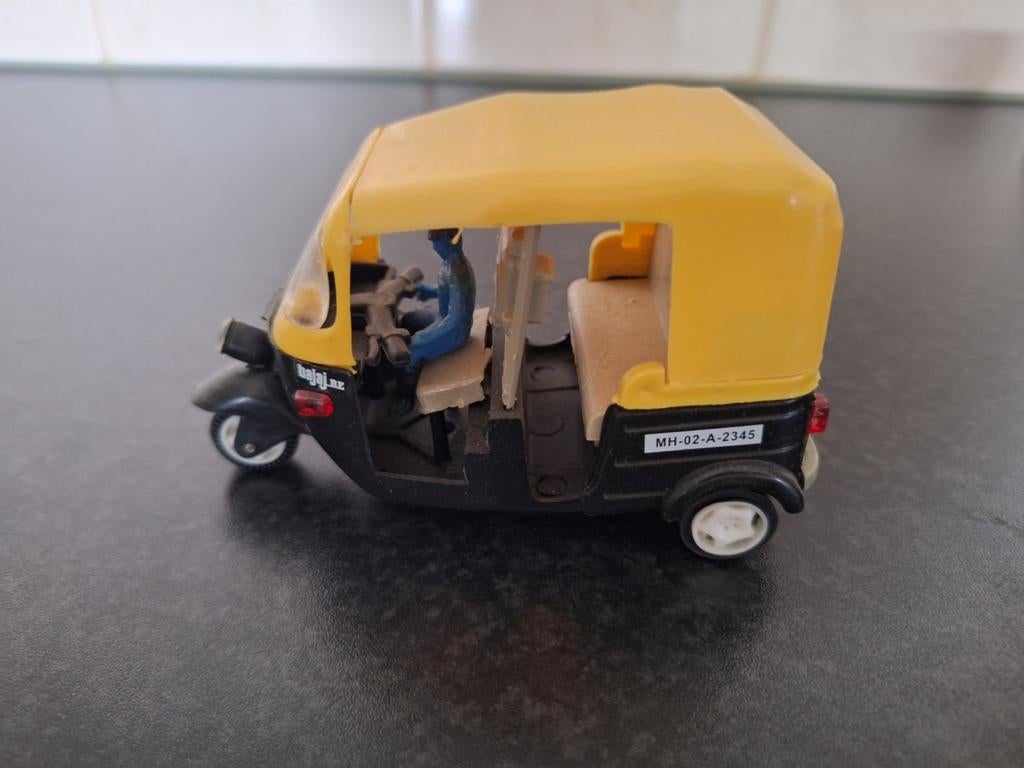 Bajaj Auto Rickshaw Model - Geel/Zwart, Ophalen of Verzenden, Groter dan 1:32, Auto, Overige merken