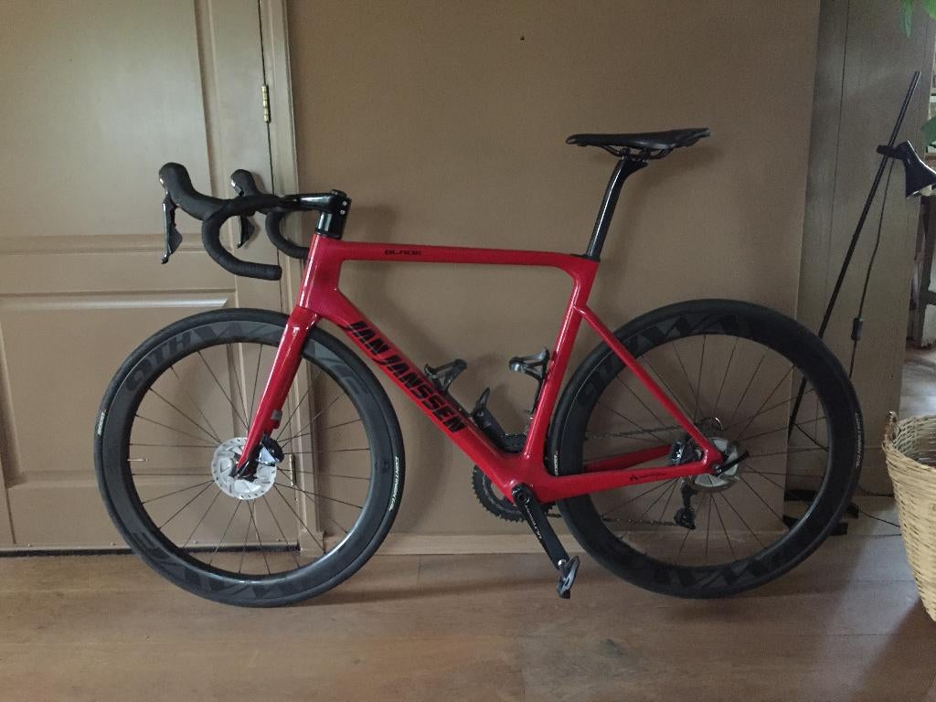 Jan Janssen blade aero racefiets, Fietsen en Brommers, Fietsen | Racefietsen, Gebruikt, Carbon, Heren, Meer dan 20 versnellingen