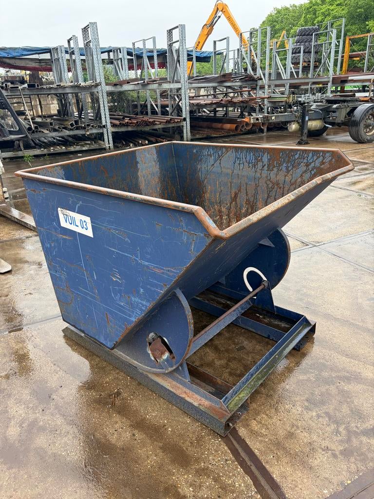 Robuuste vuilcontainer met kiepfunctie, Ophalen