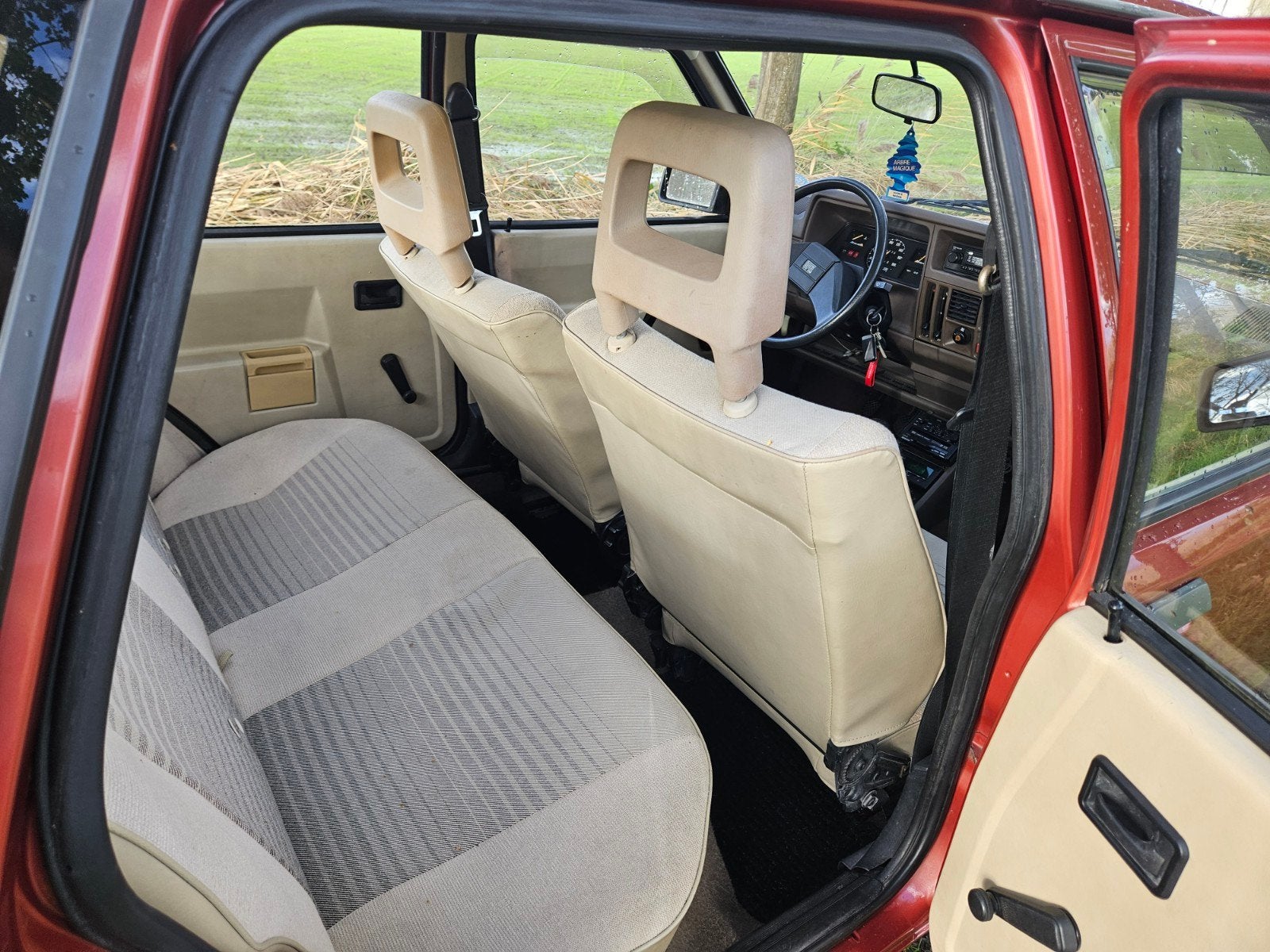 in prijs Verlaagd! Opel Corsa 1.2 LS 1985 Rood verz 120 p/j, foto 12
