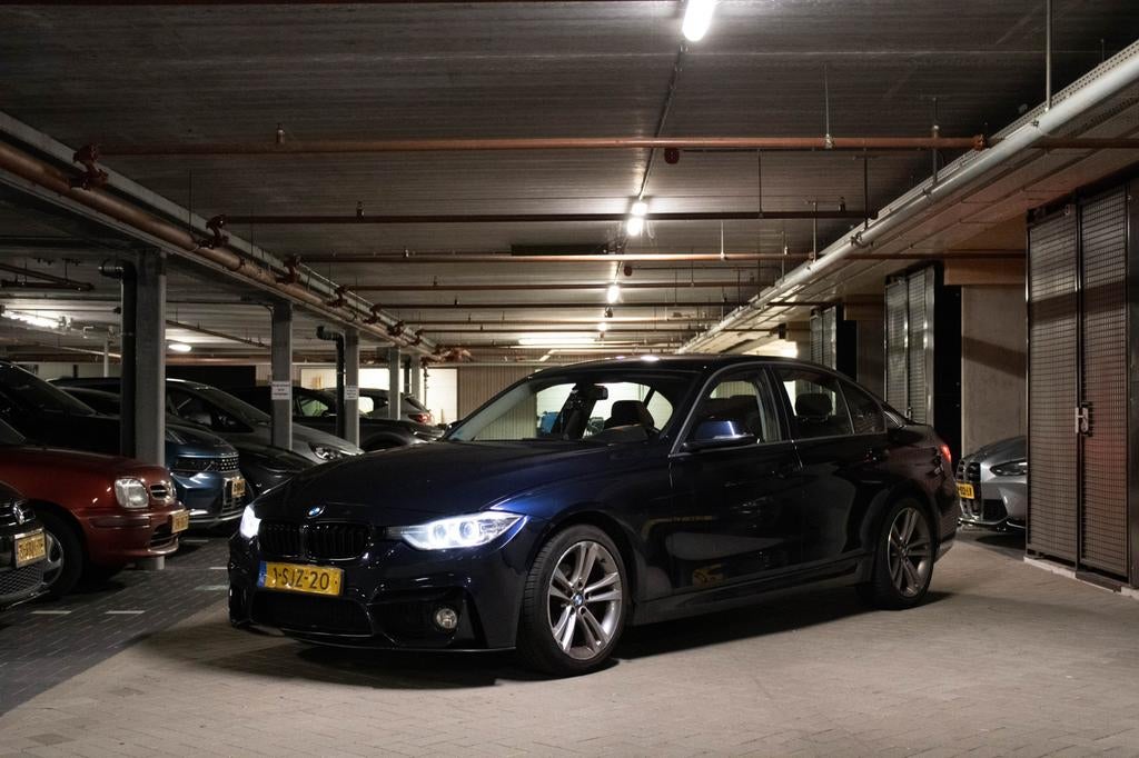 BMW 3-Serie 320i Efficientdynamics Edition 170pk 2013 Blauw, Achterwielaandrijving, 4 cilinders, Blauw, 75 €/maand