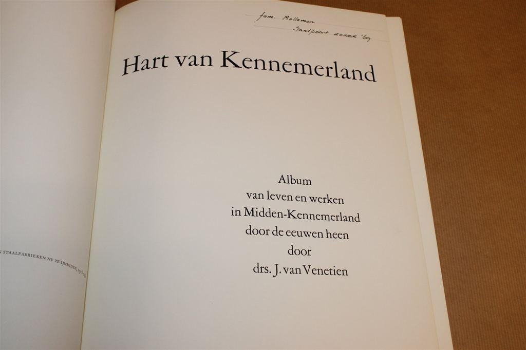 Hart van Kennemerland — Jubileumboek Hoogovens [1918-1968], Ophalen of Verzenden, Gelezen