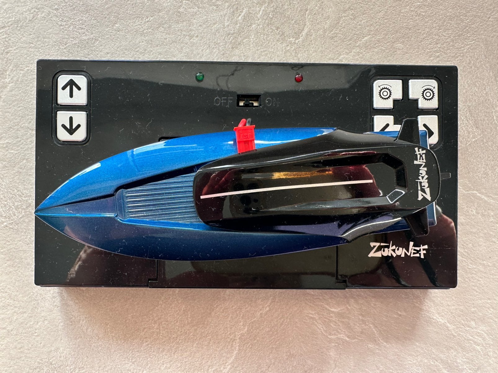 Zukunef Mini RC Speedboot, Volledig Werkend, met handleiding, Ophalen of Verzenden, Gebruikt