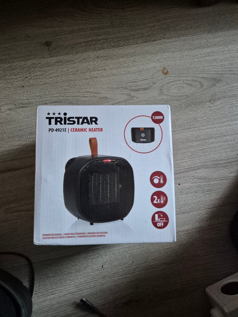 Tristar Keramische Kachel PD-4921E - 1200W, Overige soorten, Elektrisch, Nieuw, Ophalen of Verzenden