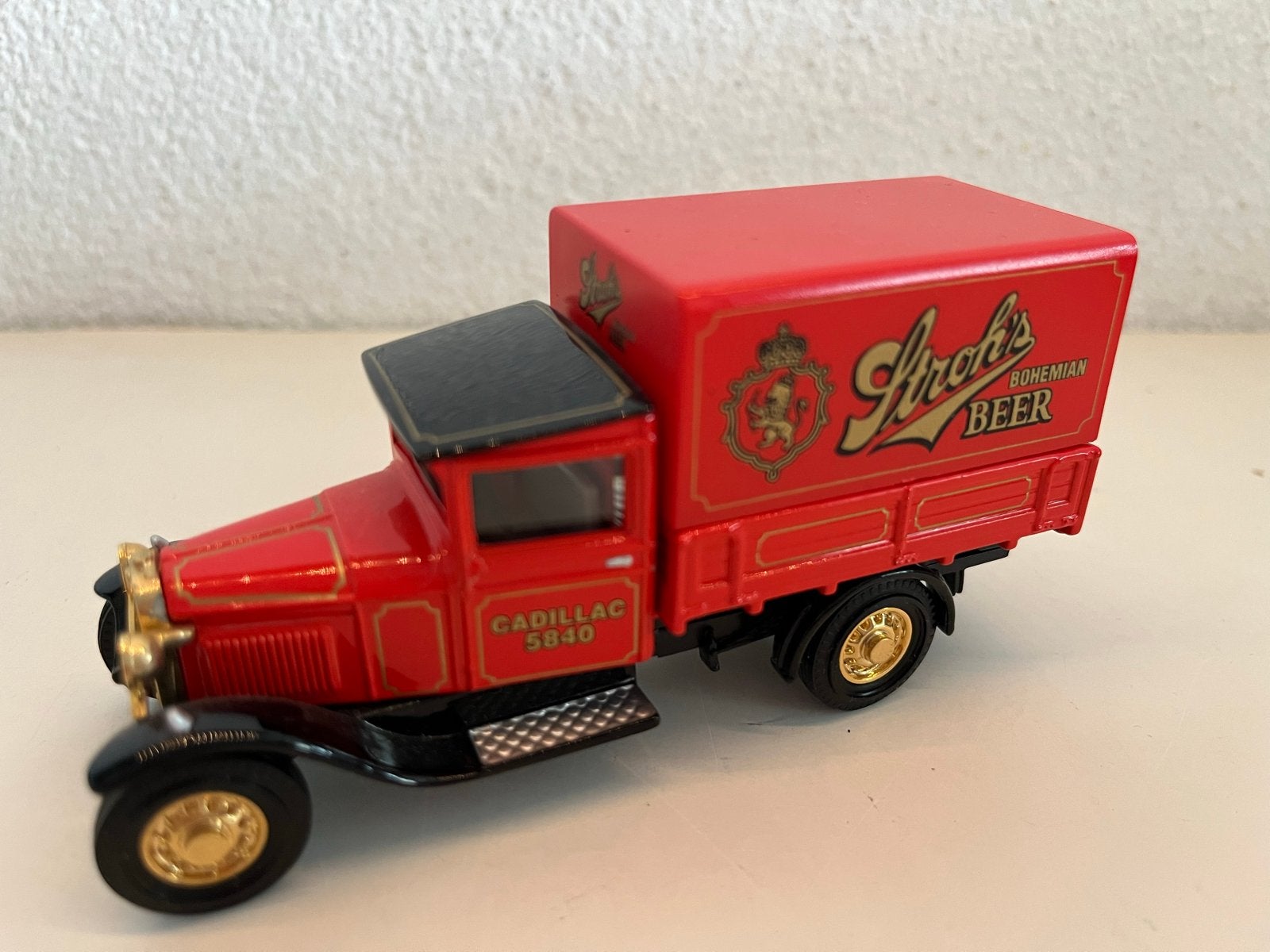 Matchbox Great Beers: Stroh's   1932 Ford AA delivery van, Ophalen of Verzenden, Zo goed als nieuw, Bus of Vrachtwagen, Matchbox