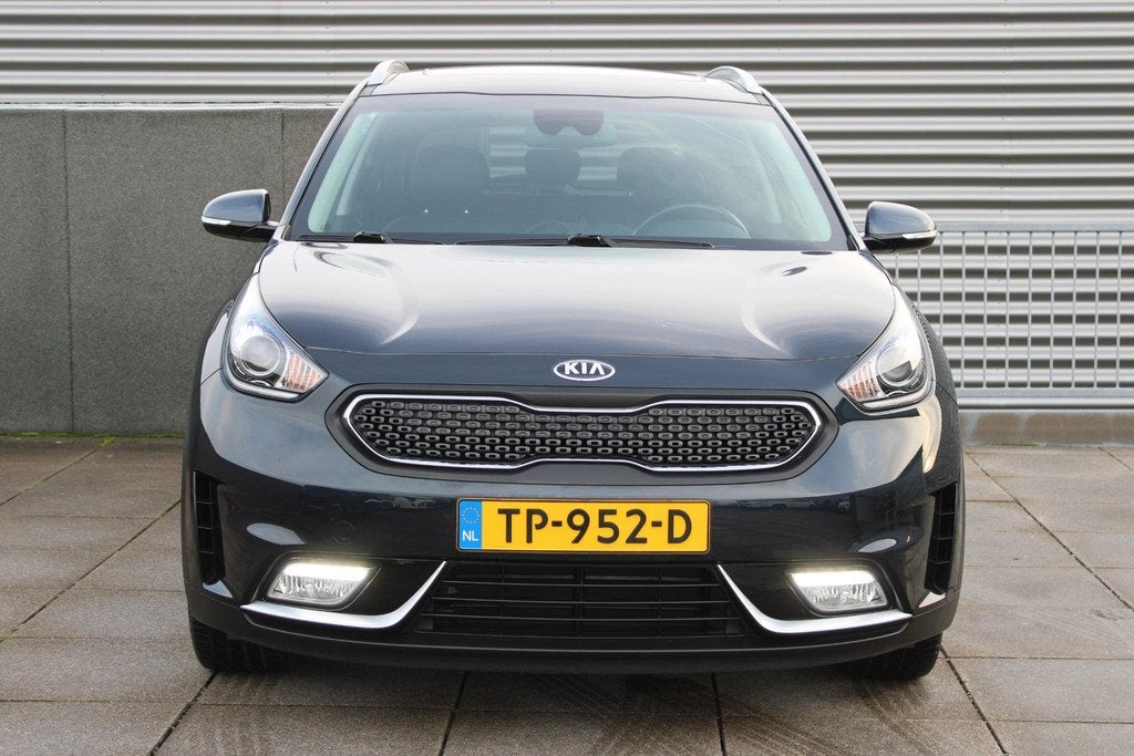 Kia Niro 1.6 GDi Hybrid Design Edition Navigatie / Camera /, Gebruikt, Euro 6, 2 kWh, Blauw
