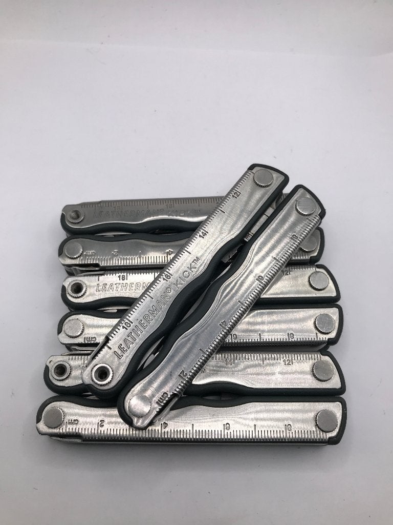 LEATHERMAN KICK Silver Multitool 12 in one useful tools, Gebruikt, Maarten@MRMultitool.com, MRMultitool.com, Ophalen of Verzenden