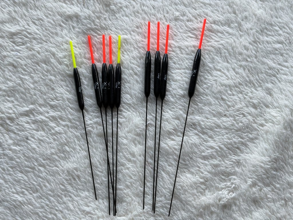 adv 204 / NIEUW set 9 dobbers MATRIX, Ophalen of Verzenden, Nieuw, Dobber of Lood