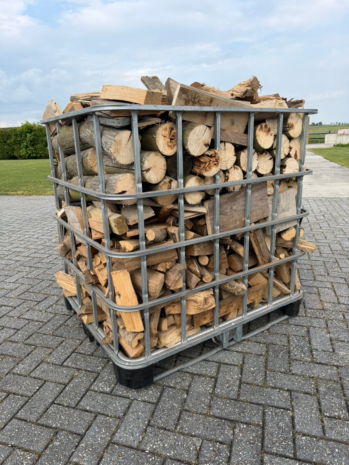 Openhaard / tuinkachel hout 1.2m3 incl krat, Tuin en Terras, Minder dan 3 m³, Ophalen
