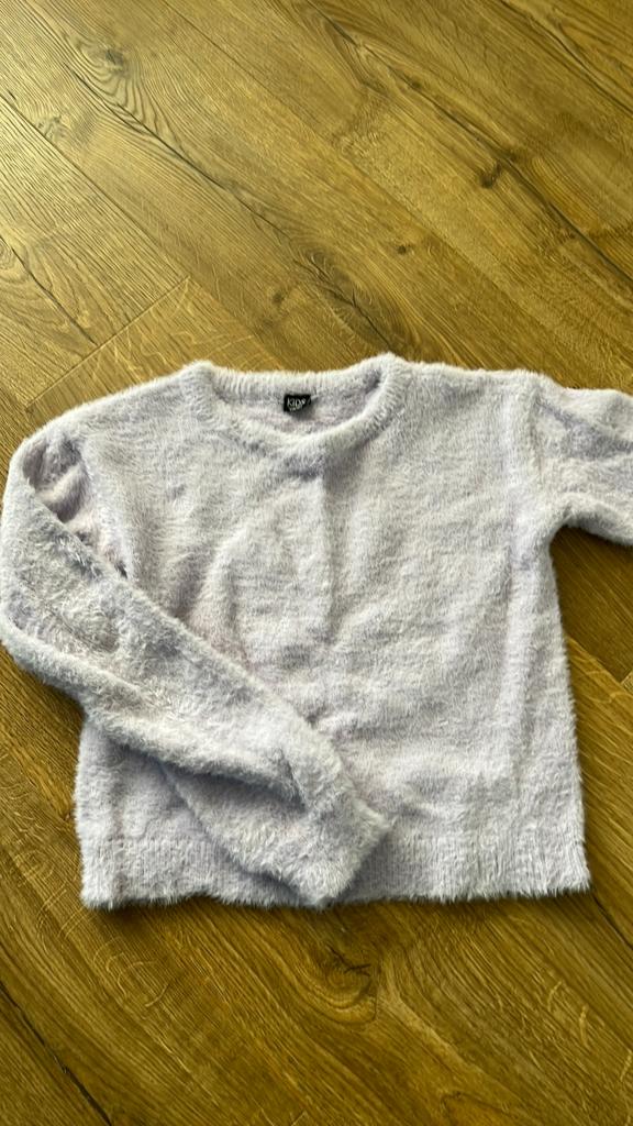 Europe kids lila (!) zachte trui 134-140, Ophalen of Verzenden, Zo goed als nieuw, Meisje, Trui of Vest