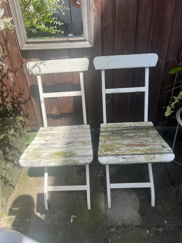 2 leuke inklapare bistrostoeltjes, Tuin en Terras, Ophalen of Verzenden, Zo goed als nieuw, Hout, Inklapbaar