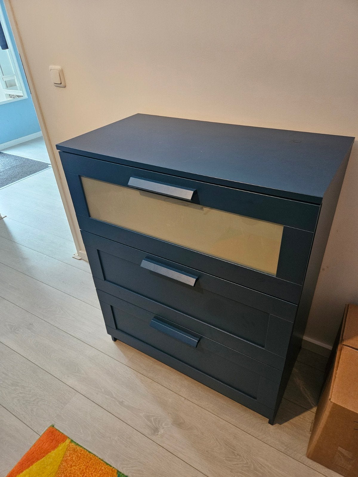 Ikea ladekast - Donkerblauw met 3 laden, Huis en Inrichting, Kasten | Ladekasten, Ophalen, Gebruikt, 100 tot 150 cm, 50 tot 100 cm