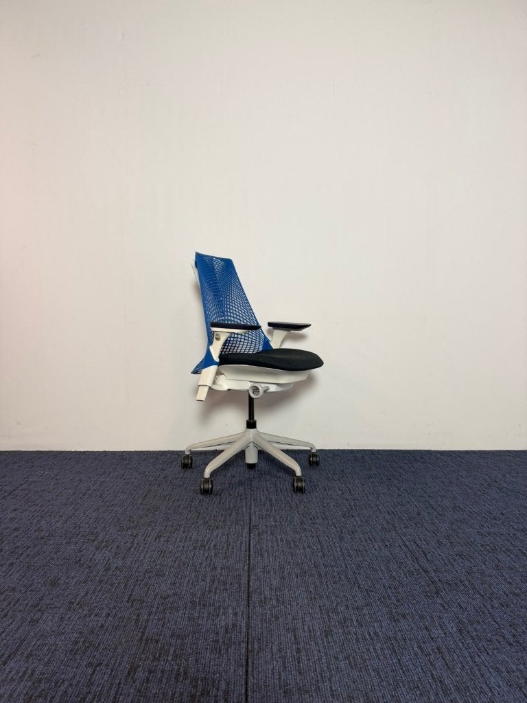 5 x Bureaustoel Herman Miller Sayl - donkerblauw/blauw/wit