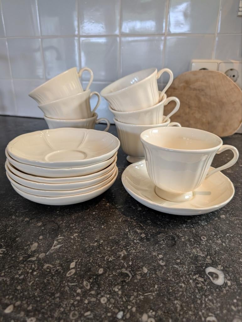 Queens plain servies, Ophalen of Verzenden, Zo goed als nieuw, Overige stijlen, Kop(pen) en/of Schotel(s)