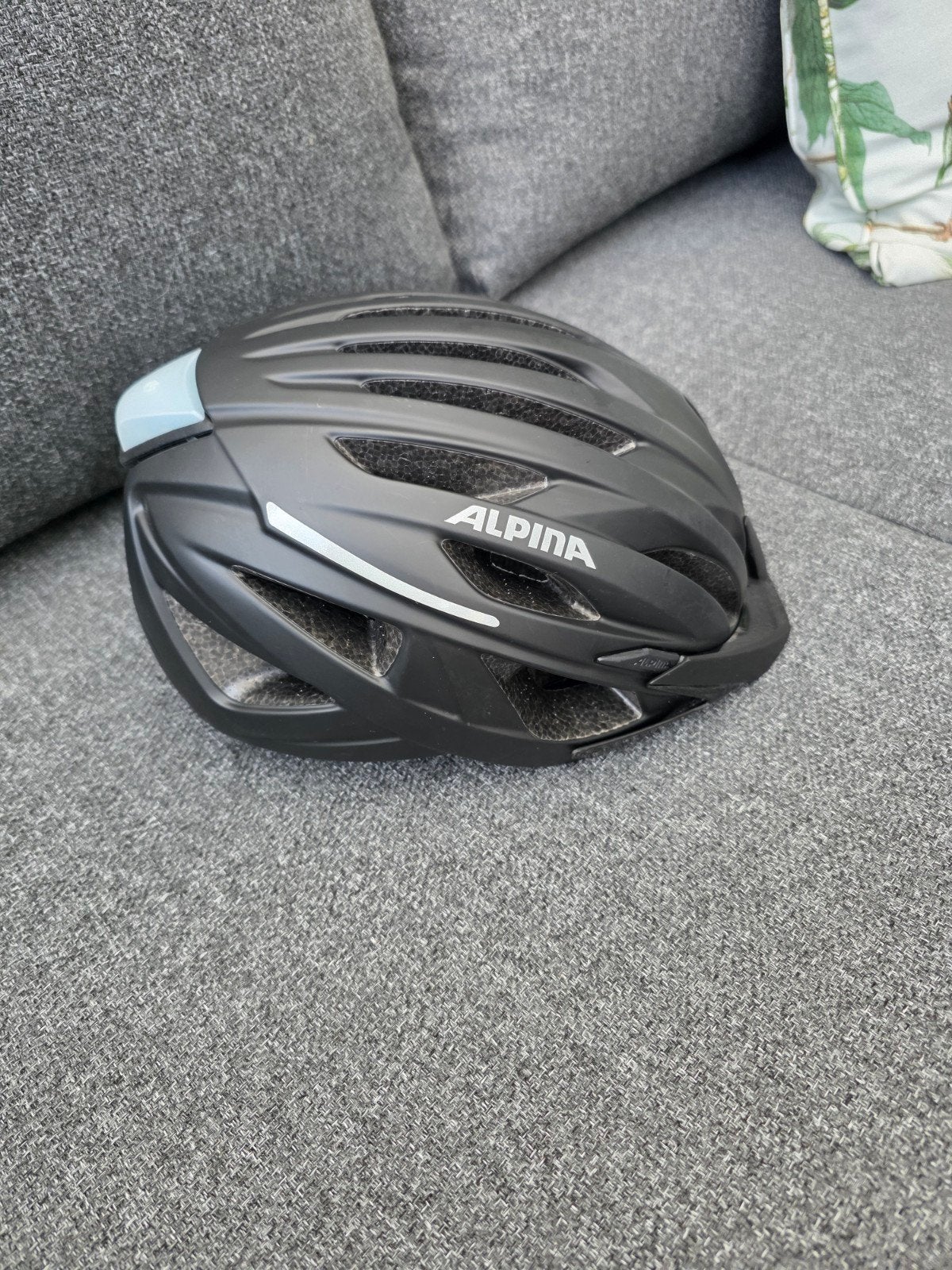 Fietshelm met Led lamp, Ophalen of Verzenden