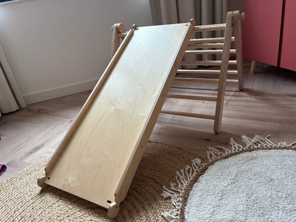 Ette Tete Sipitri - Houten klimrek met glijbaan, Kinderen en Baby's, Ophalen, Zo goed als nieuw