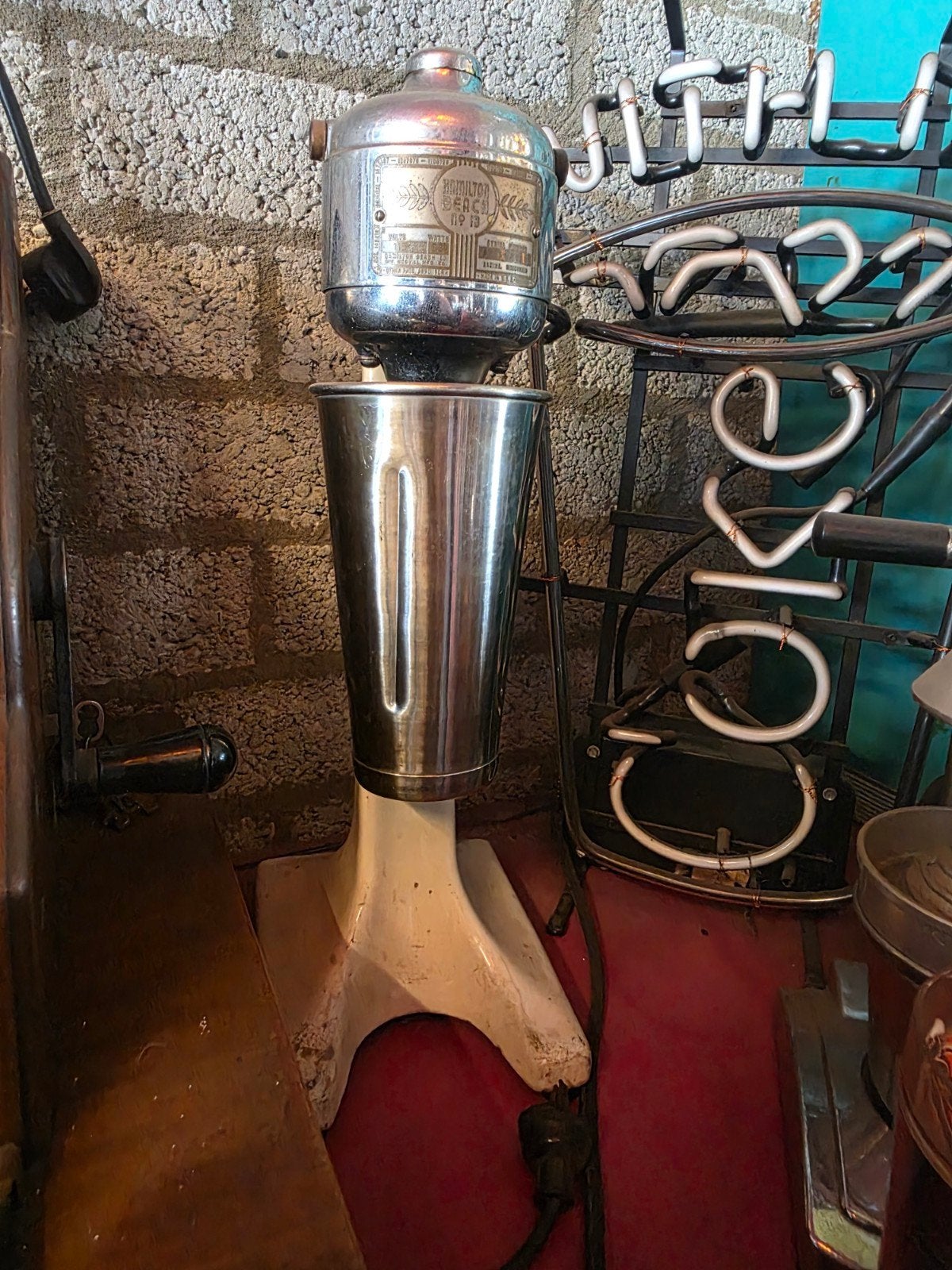 Vintage Hamilton Beach No. 18 Milkshake Mixer – Retro Diner, Ophalen, Huis en Inrichting