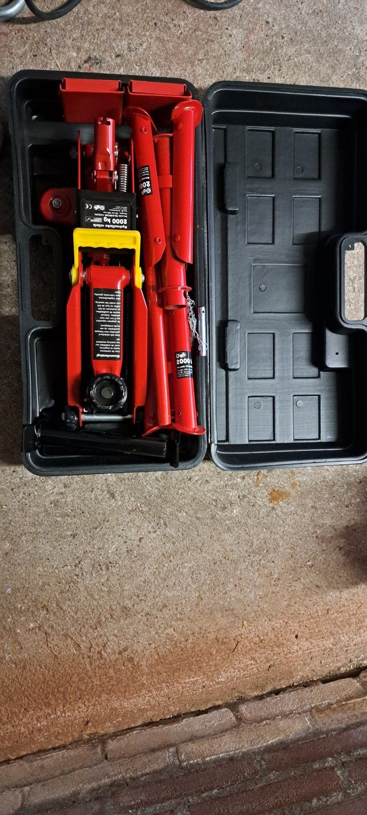 Hydraulische Garagekrik 2000 kg in koffer, Auto diversen, Ophalen of Verzenden, Zo goed als nieuw, Hydraulisch, Garagekrik