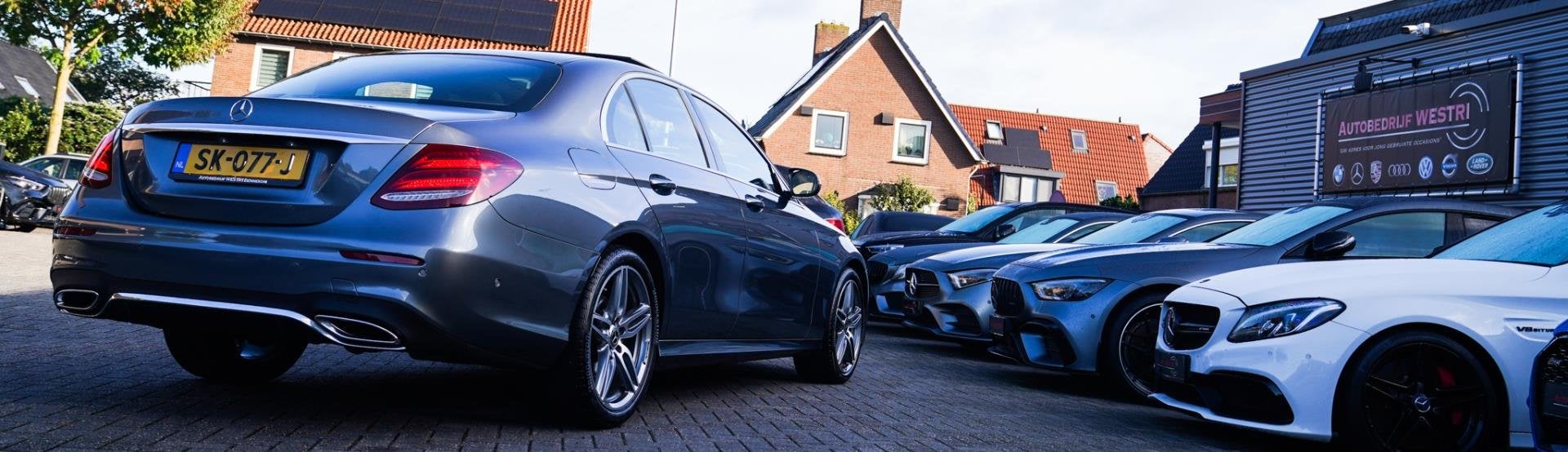 Mercedes-Benz E-klasse 200 Business Solution AMG | Achterijt, Auto's, Mercedes-Benz, Automaat, Achterwielaandrijving, Gebruikt