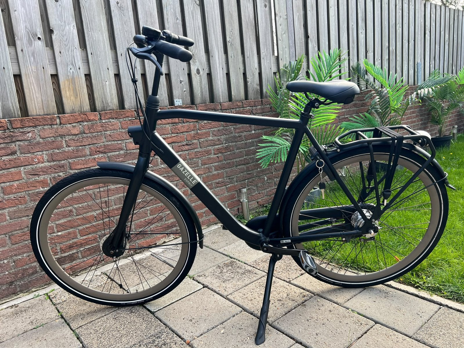 Gazelle Esprit Jongens/Herenfiets C7 59 cm (nieuwe model), Fietsen en Brommers, Ophalen, Versnellingen, Zo goed als nieuw, 57 tot 61 cm