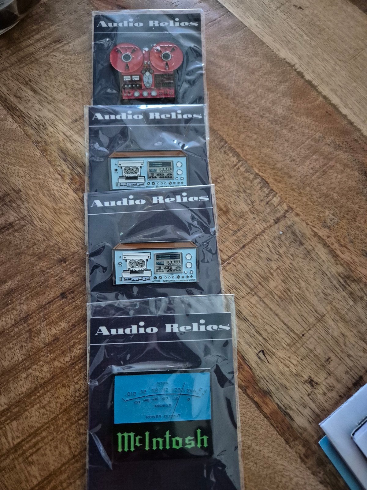 Bandrecorder en cassettedeck pin, Akai, Pioneer, Technics, Ophalen of Verzenden, Bandrecorder