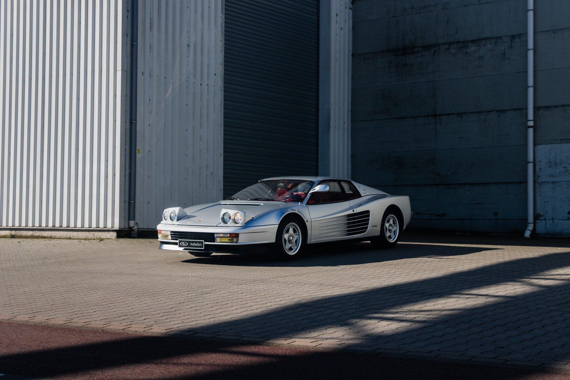 Ferrari Testarossa, Auto's, Ferrari, Gebruikt, 4942 cc, Handgeschakeld, 2 stoelen